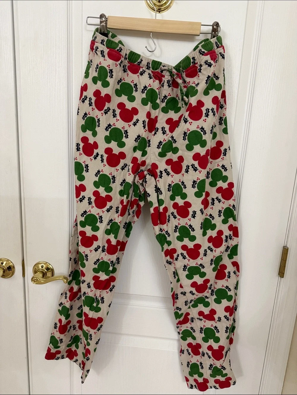 Hanna Andersson Disney Collection Cream Pajama Pants Red & Green Mickey Mouse